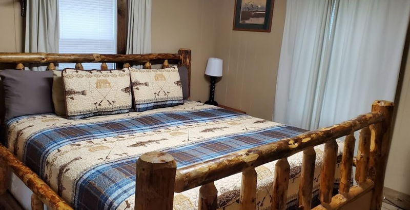 Baldwin Creek Lodge (Baldwin Creek Motel) - From Web Listing (newer photo)